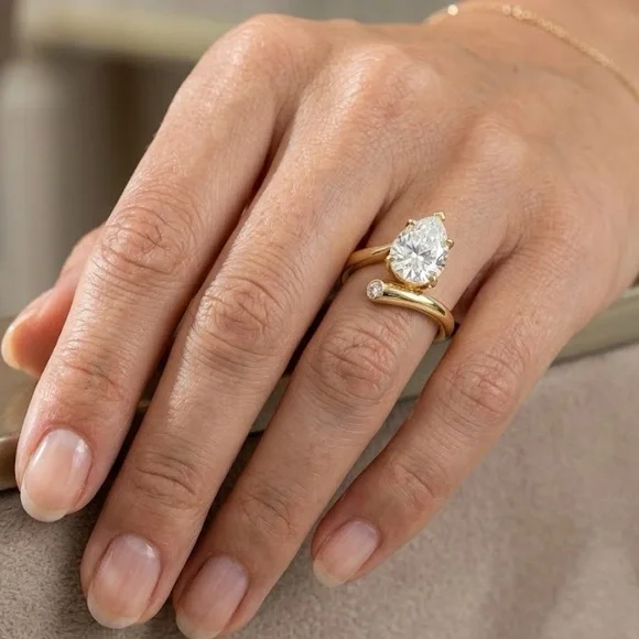 NWT 3CT Pear Cut Moissanite Adjustable Ring - GRA Certified D VVS1 - Picture 4 of 7